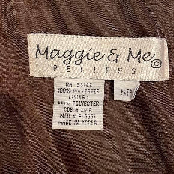 Dress - Picture 7 of 7